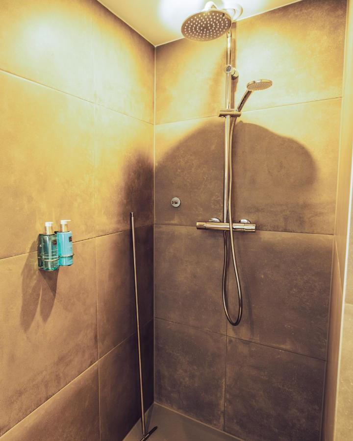 ווינטרסווייק Oldschool Hotel מראה חיצוני תמונה