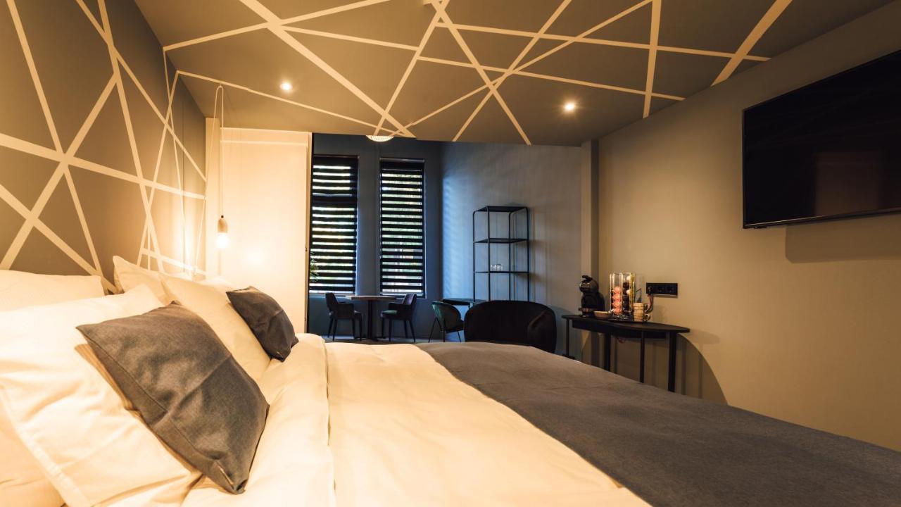 ווינטרסווייק Oldschool Hotel מראה חיצוני תמונה